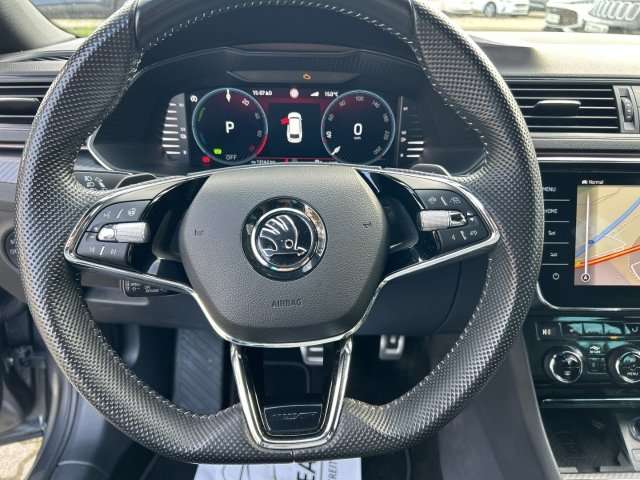 Fahrzeugbild eines Skoda Superb