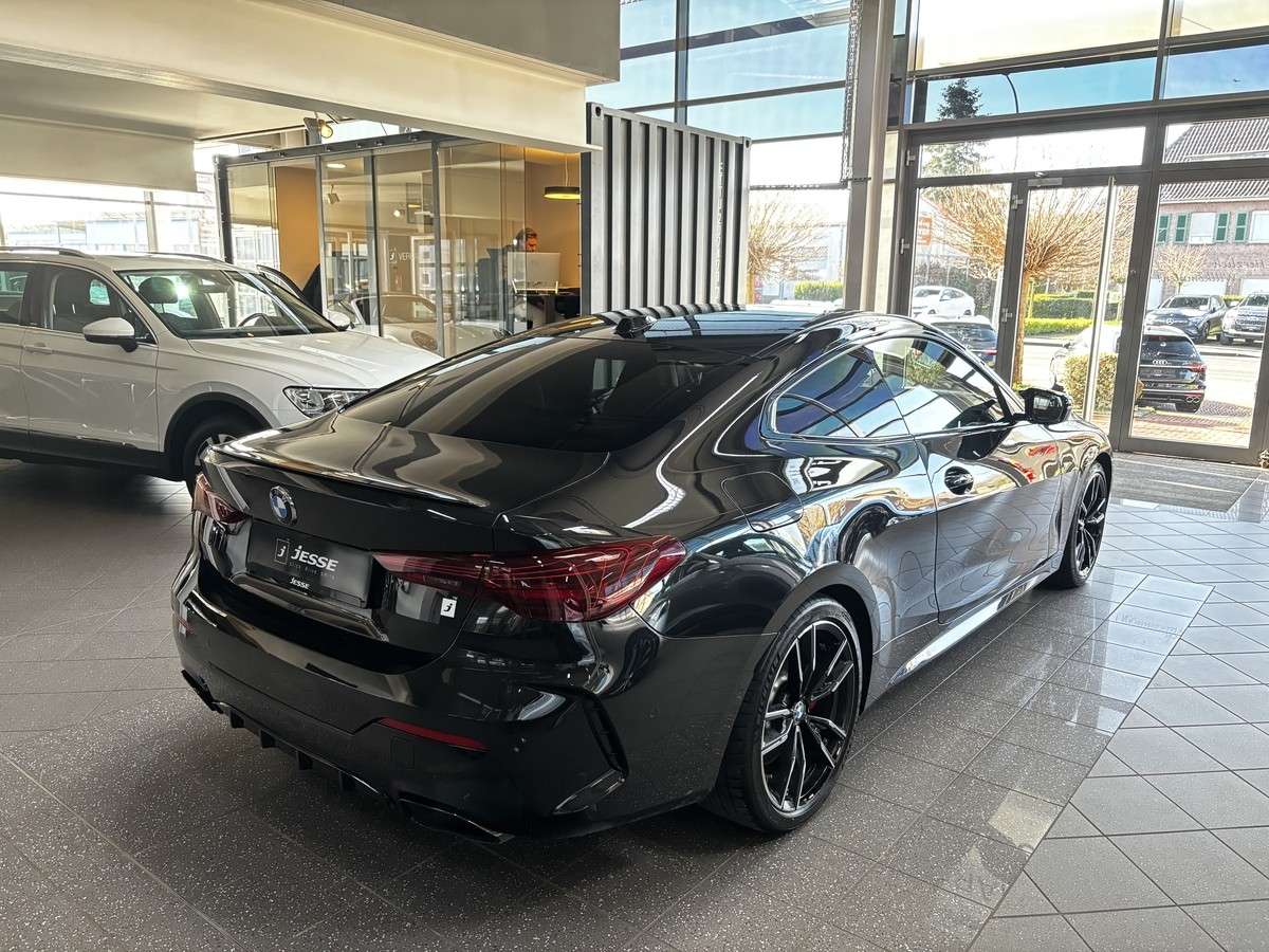 Fahrzeugbild eines BMW 4er-Reihe