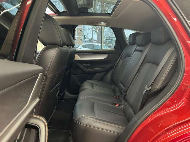 Fahrzeugbild eines Mazda CX-60