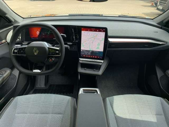 Fahrzeugbild eines Renault Scenic E-TECH