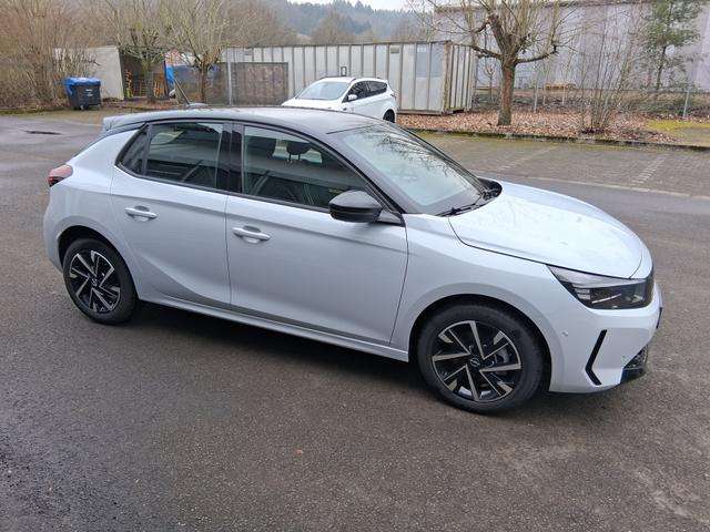 Fahrzeugbild eines Opel Corsa