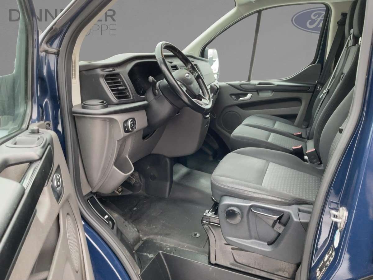 Fahrzeugbild eines Ford Transit Custom
