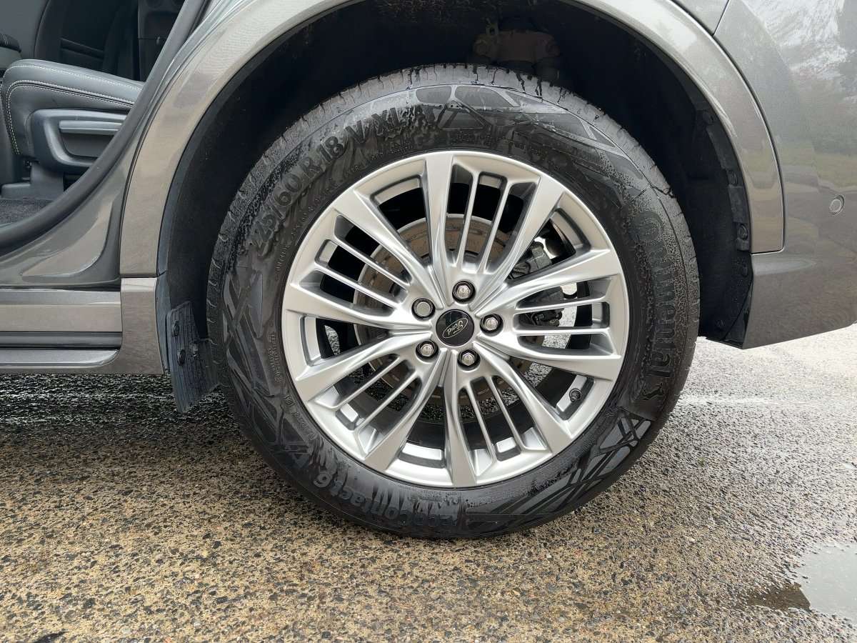 Fahrzeugbild eines Ford Kuga