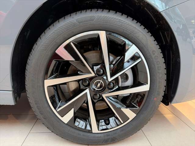 Fahrzeugbild eines Opel Corsa