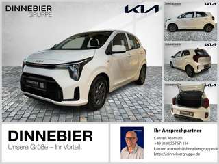 Schräge Frontansicht auf einen Kia Picanto , freigestellt