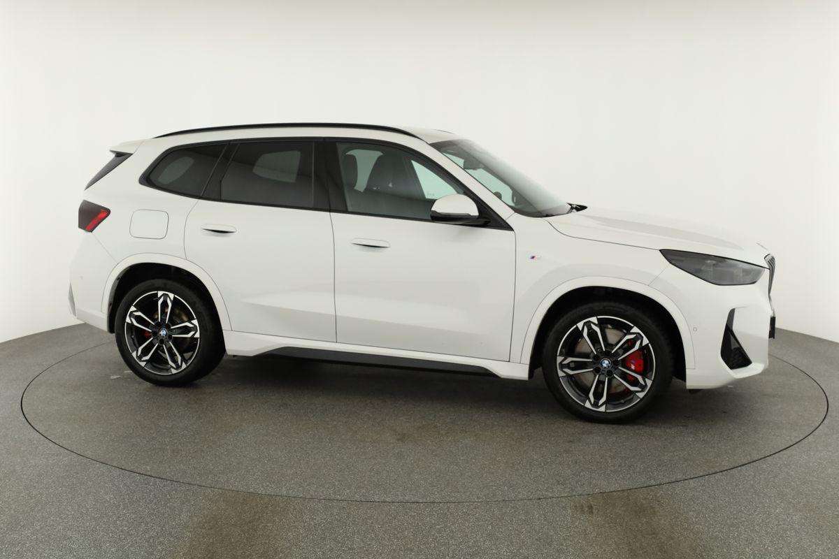 Fahrzeugbild eines BMW X1