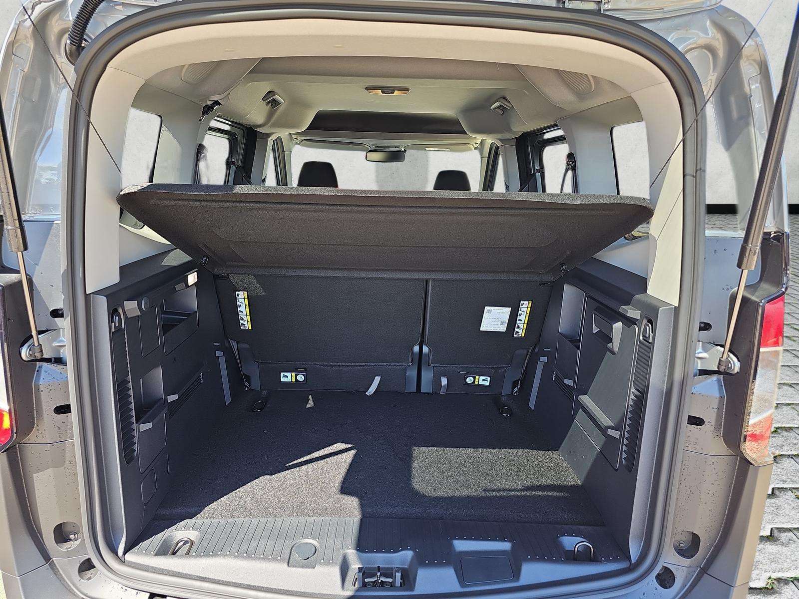 Fahrzeugbild eines Ford Tourneo Courier