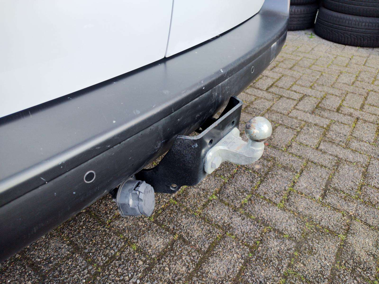 Fahrzeugbild eines Opel Vivaro