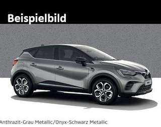 Schräge Frontansicht auf einen Mitsubishi ASX , freigestellt