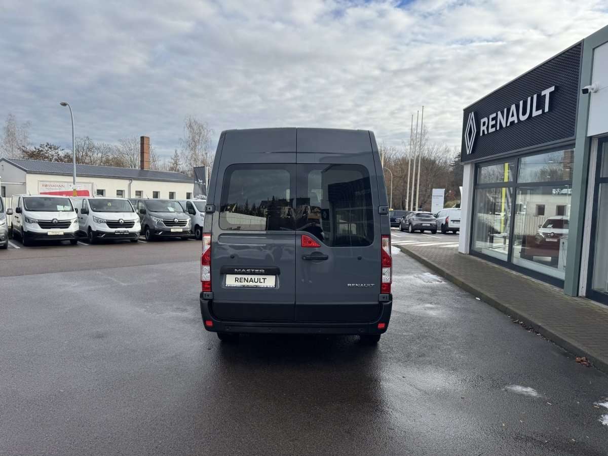 Fahrzeugbild eines Renault Master