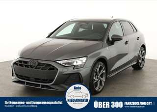 Schräge Frontansicht auf einen Audi A3 , freigestellt