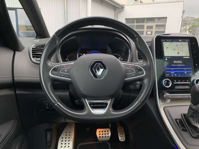 Fahrzeugbild eines Renault Grand Scénic