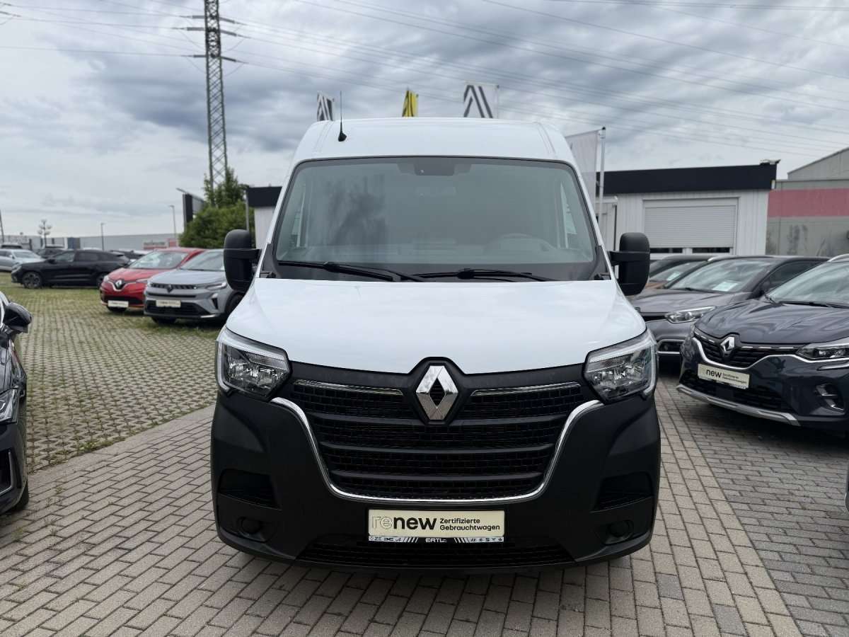 Fahrzeugbild eines Renault Master