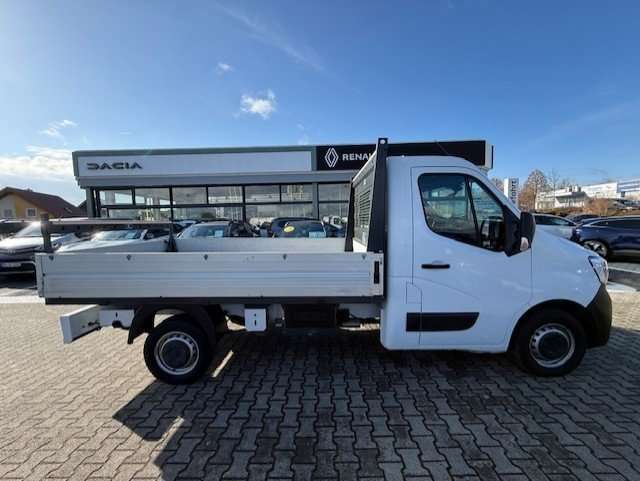 Fahrzeugbild eines Renault Master