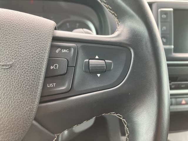 Fahrzeugbild eines Citroën SpaceTourer