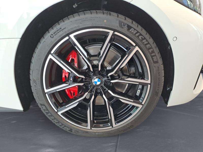 Fahrzeugbild eines BMW 4er-Reihe