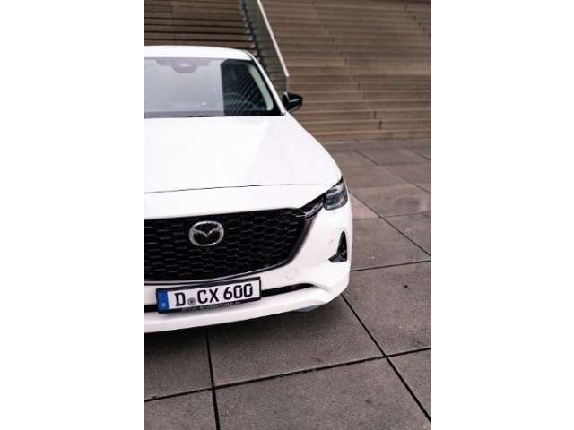 Fahrzeugbild eines Mazda CX-60