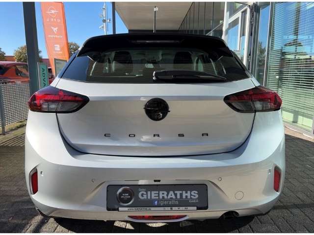 Fahrzeugbild eines Opel Corsa