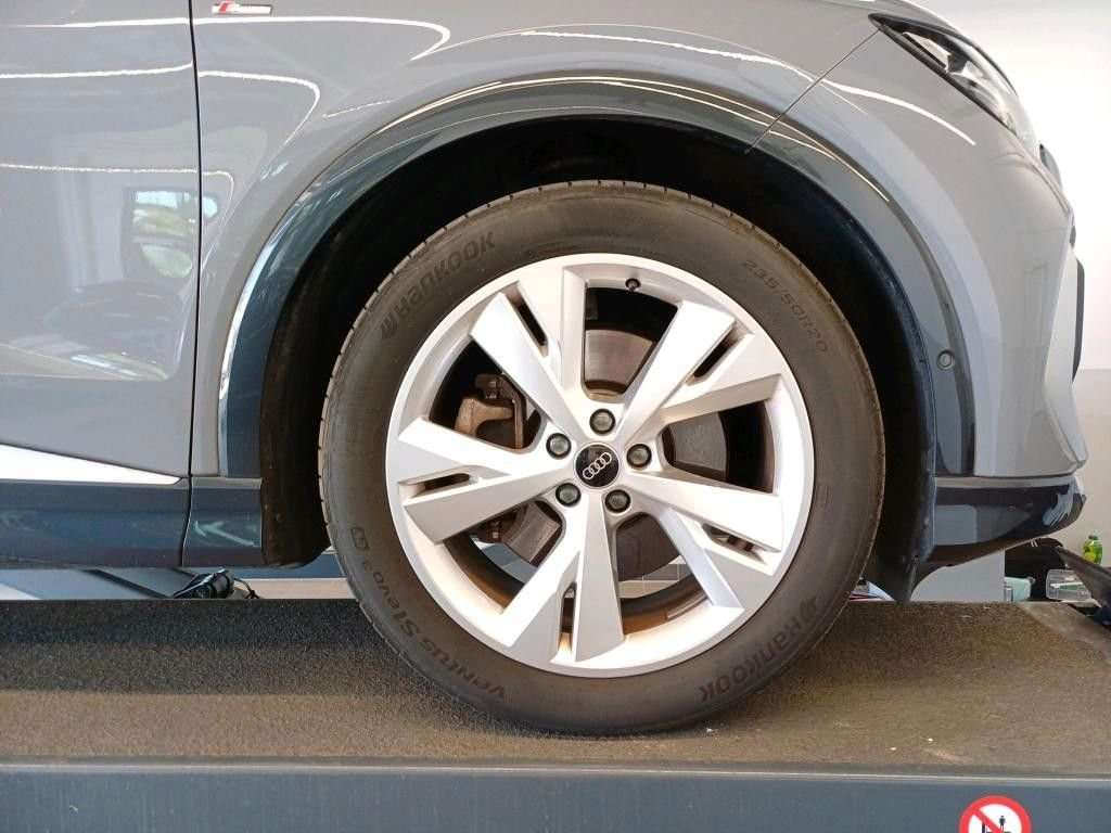 Fahrzeugbild eines Audi Q4