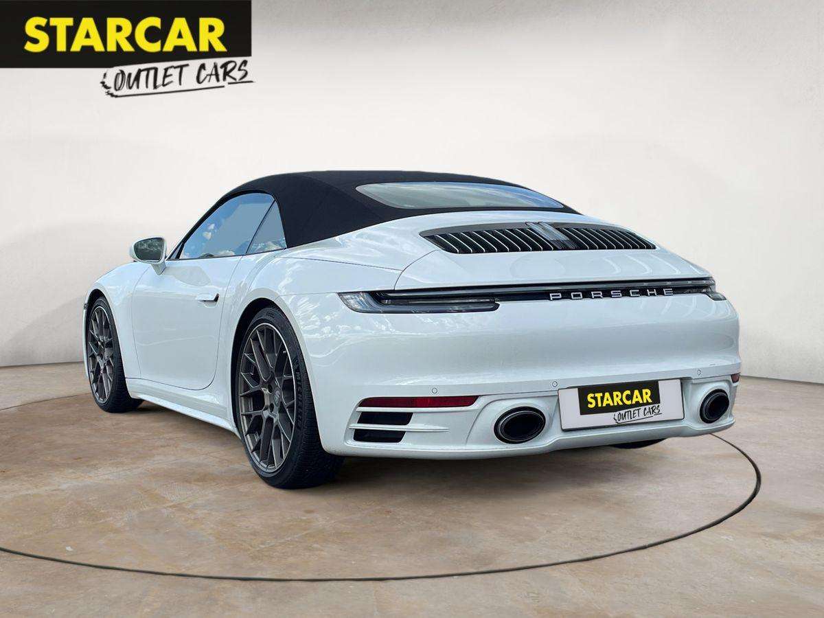 Fahrzeugbild eines Porsche 911