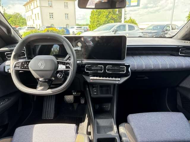Fahrzeugbild eines Renault 5 E-TECH