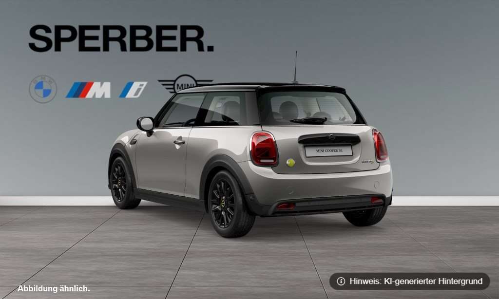 Fahrzeugbild eines MINI COOPER SE