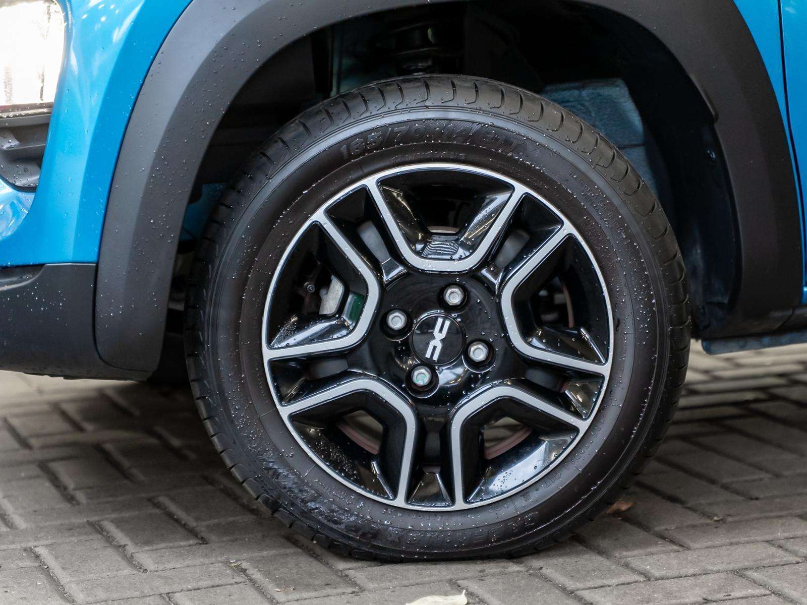 Fahrzeugbild eines Dacia Spring