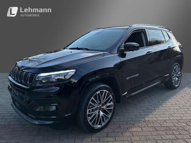 Fahrzeugbild eines Jeep Compass