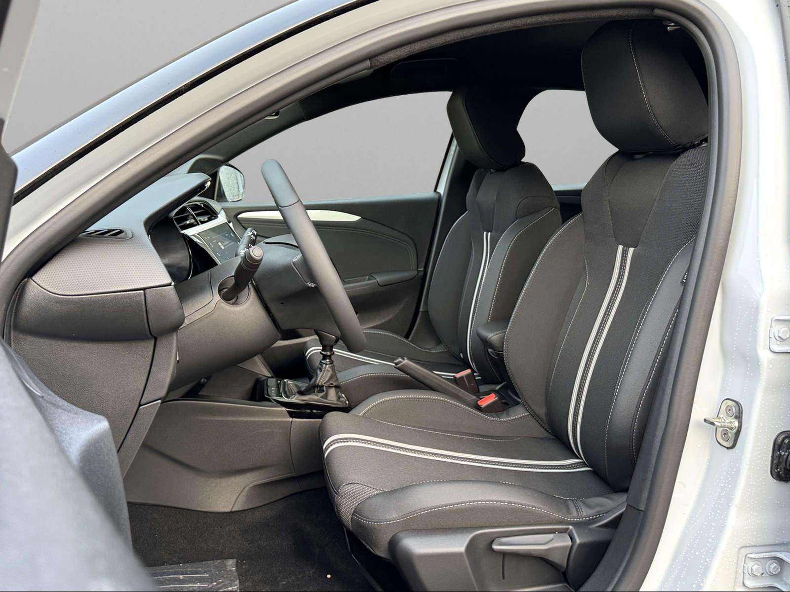 Fahrzeugbild eines Opel Corsa