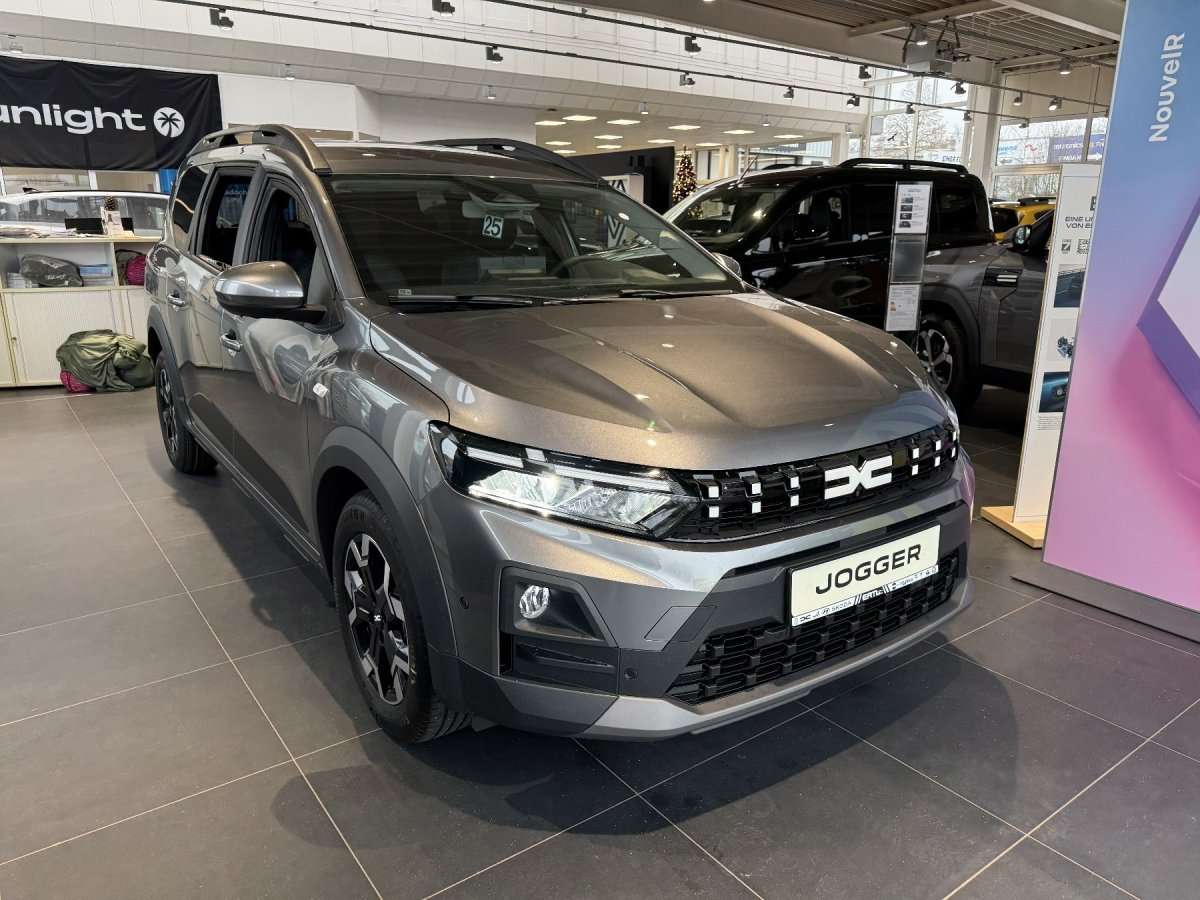 Fahrzeugbild eines Dacia Jogger