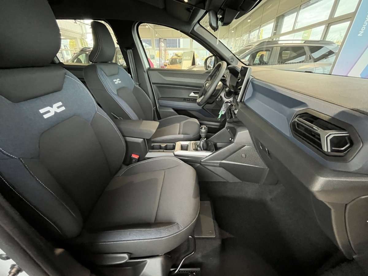 Fahrzeugbild eines Dacia Bigster