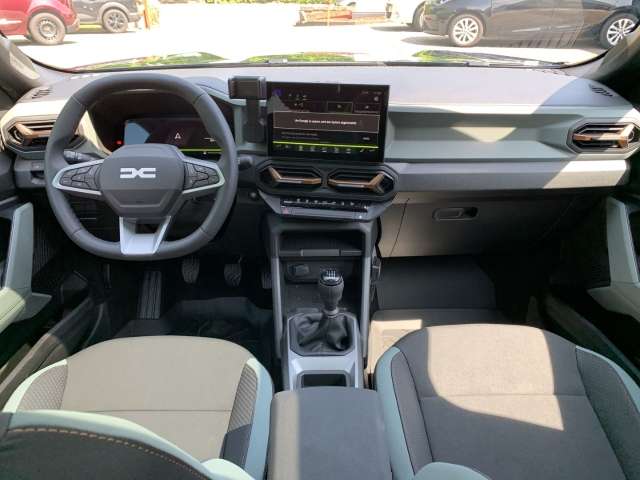 Fahrzeugbild eines Dacia Bigster