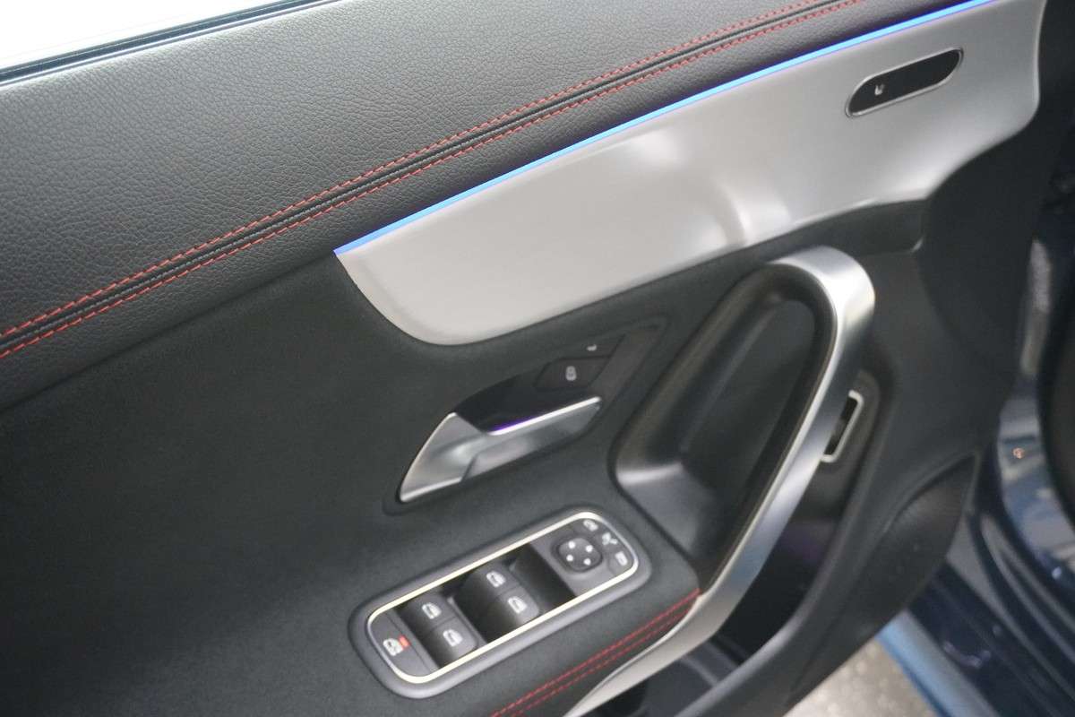 Fahrzeugbild eines Mercedes-Benz CLA