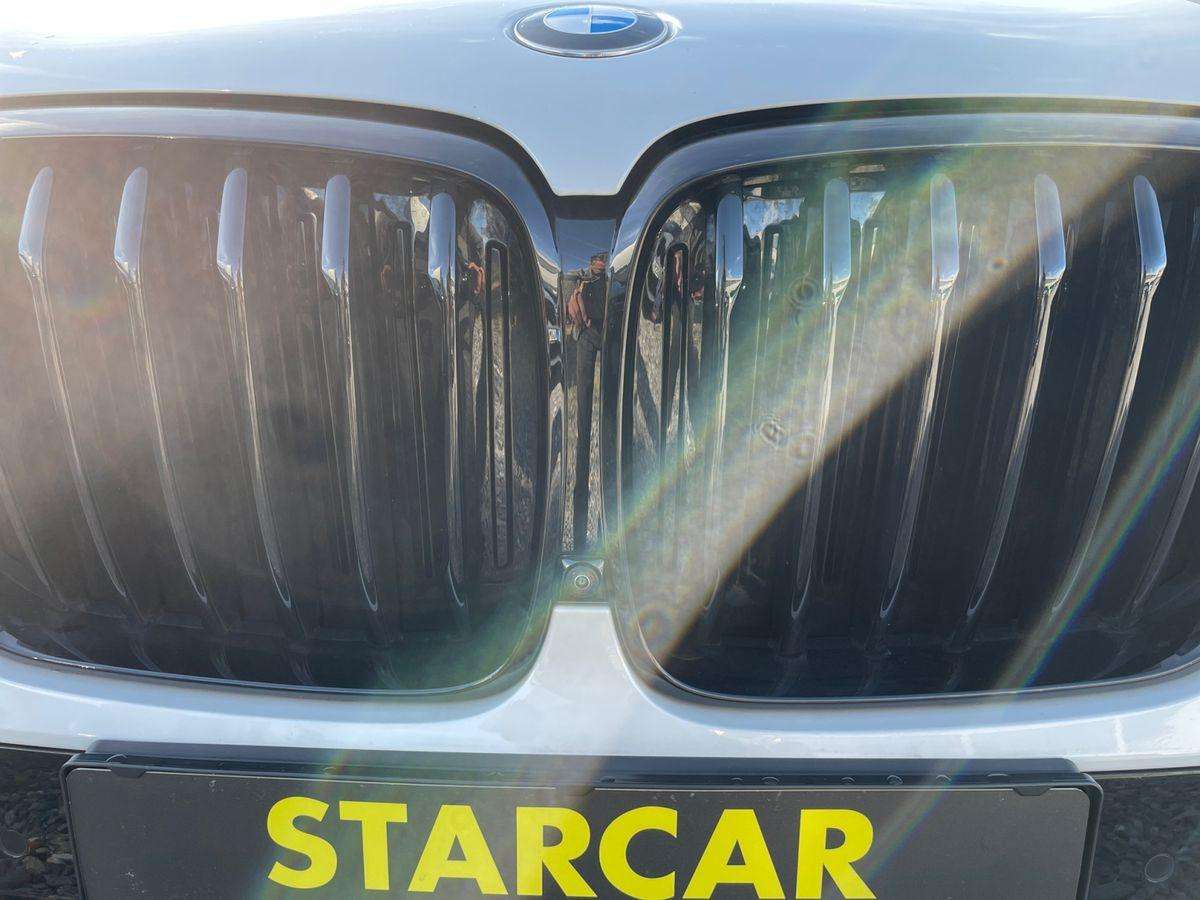 Fahrzeugbild eines BMW X5