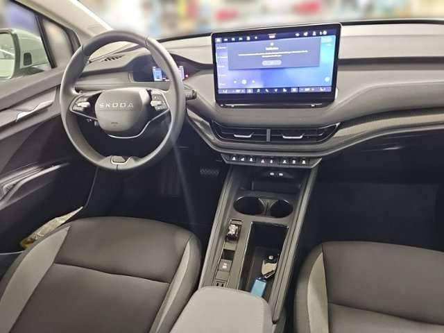 Fahrzeugbild eines Skoda ELROQ