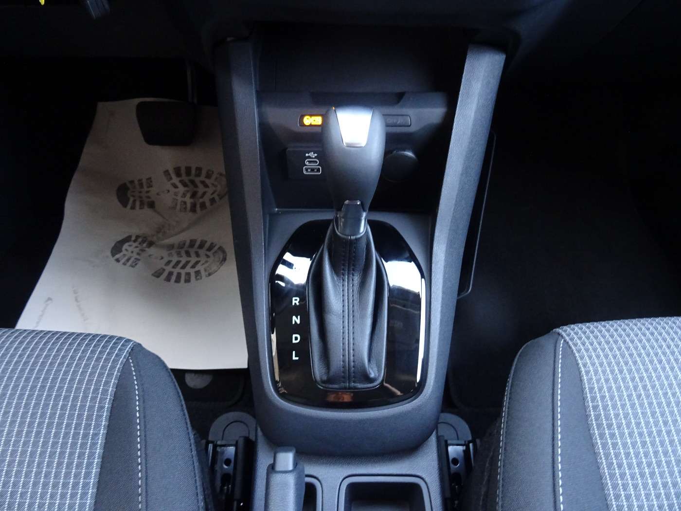 Fahrzeugbild eines Ford Transit Courier