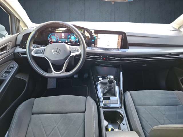 Fahrzeugbild eines Volkswagen Golf