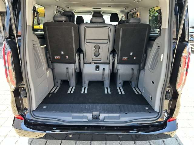 Fahrzeugbild eines Ford Tourneo Custom