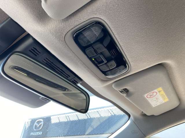 Fahrzeugbild eines Mazda Mazda2 Hybrid