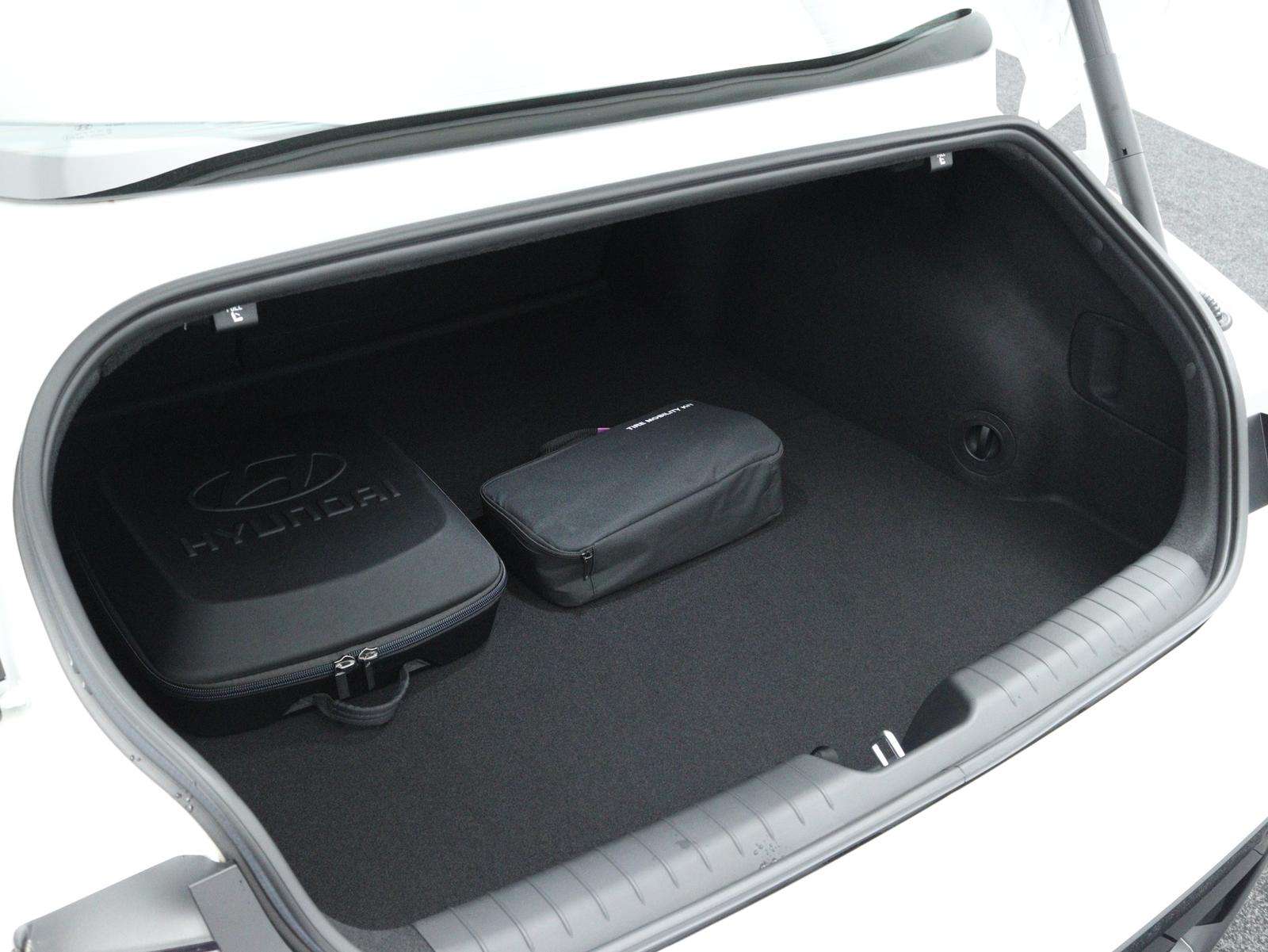 Fahrzeugbild eines Hyundai IONIQ 6