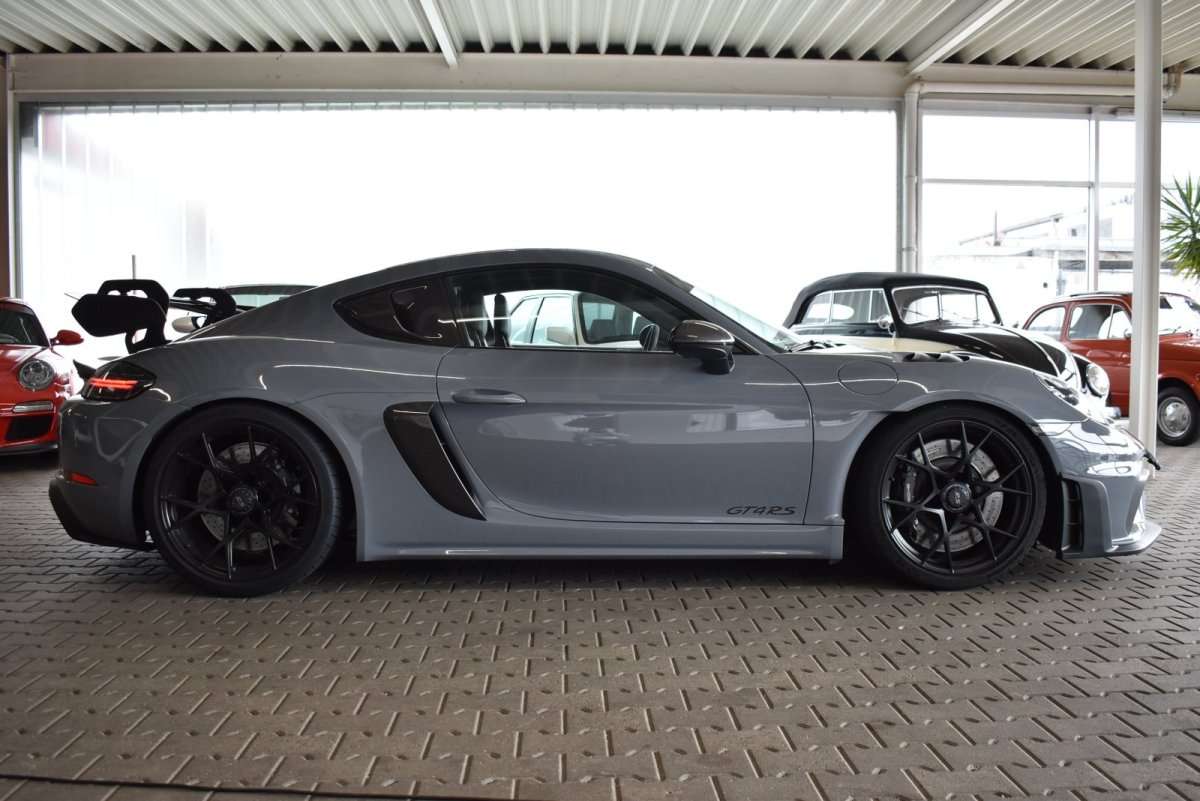 Fahrzeugbild eines Porsche Cayman