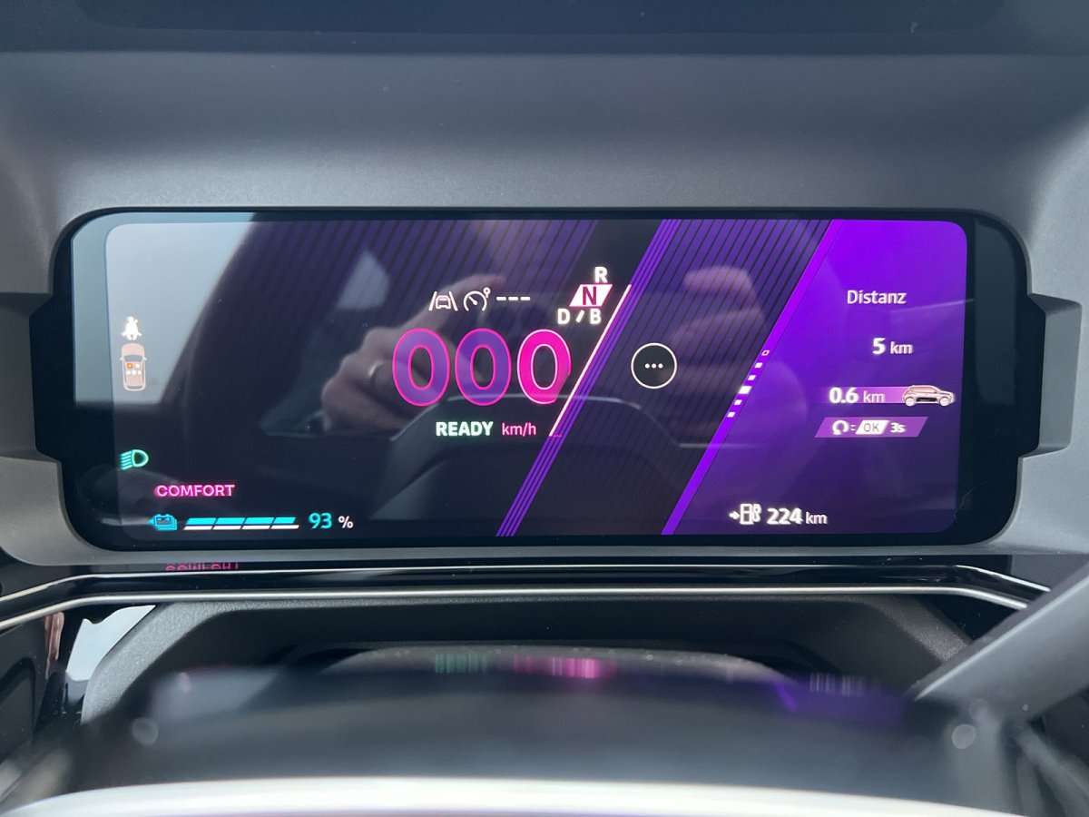 Fahrzeugbild eines Renault 5 E-TECH