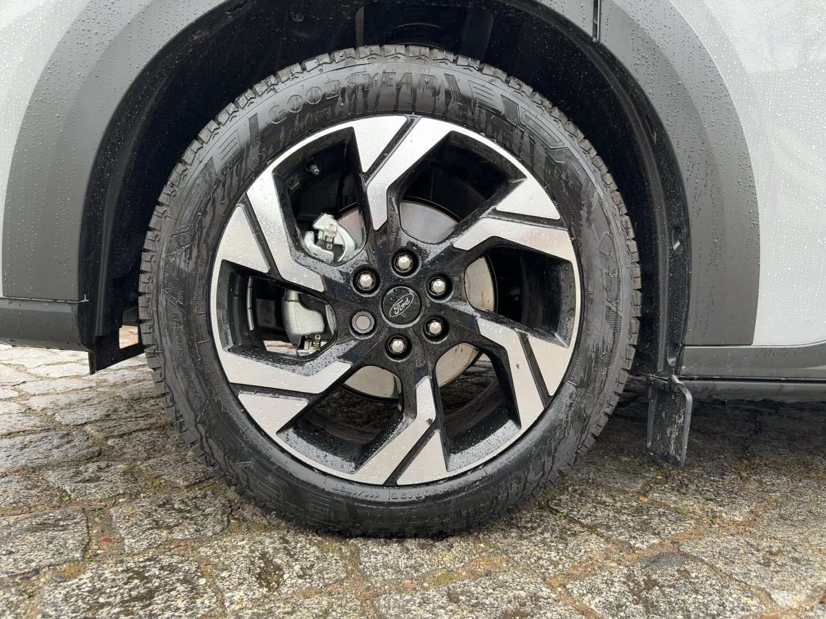Fahrzeugbild eines Ford Tourneo Custom