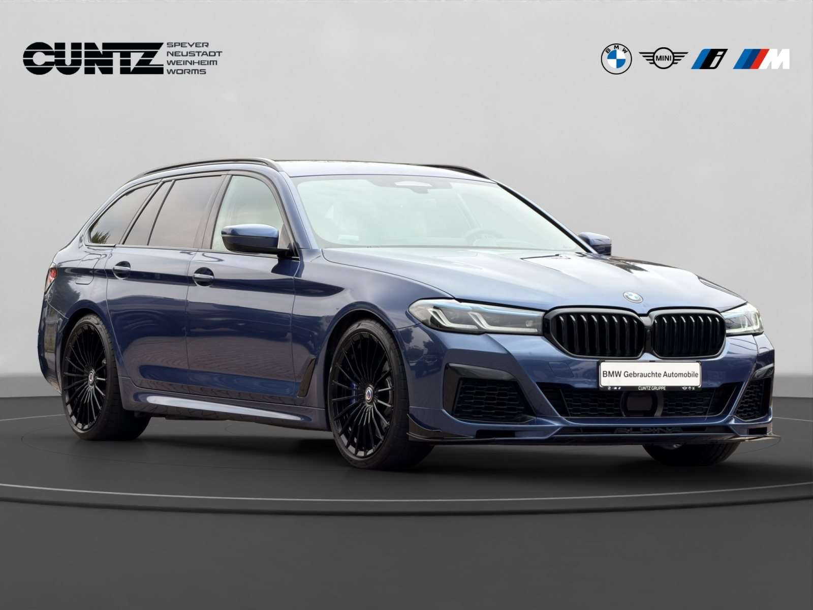 Fahrzeugbild eines Alpina B5