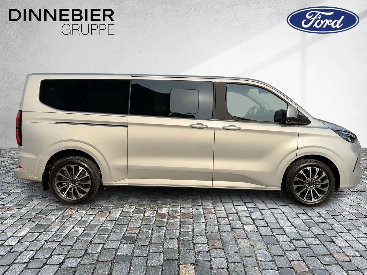 Fahrzeugbild eines Ford Tourneo Custom