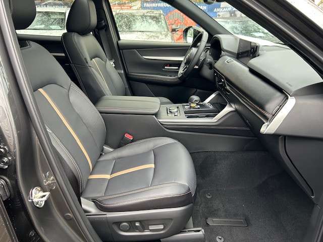 Fahrzeugbild eines Mazda CX-60