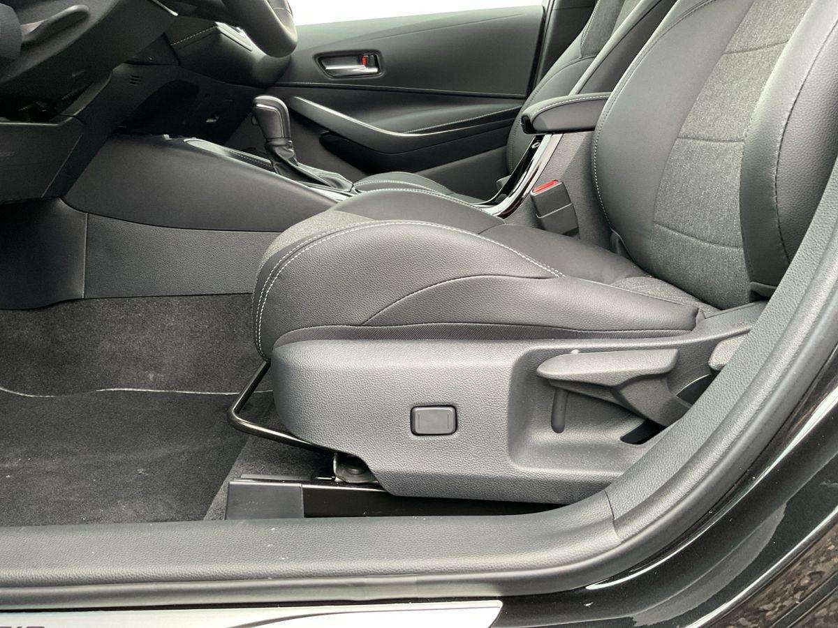 Fahrzeugbild eines Toyota Corolla