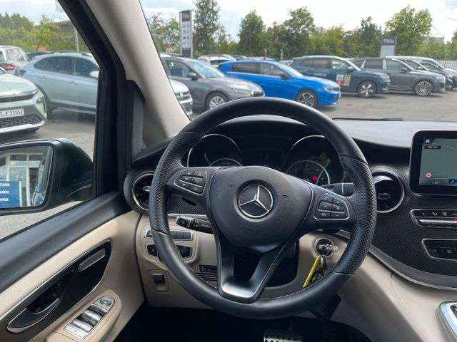 Fahrzeugbild eines Mercedes-Benz V-Klasse