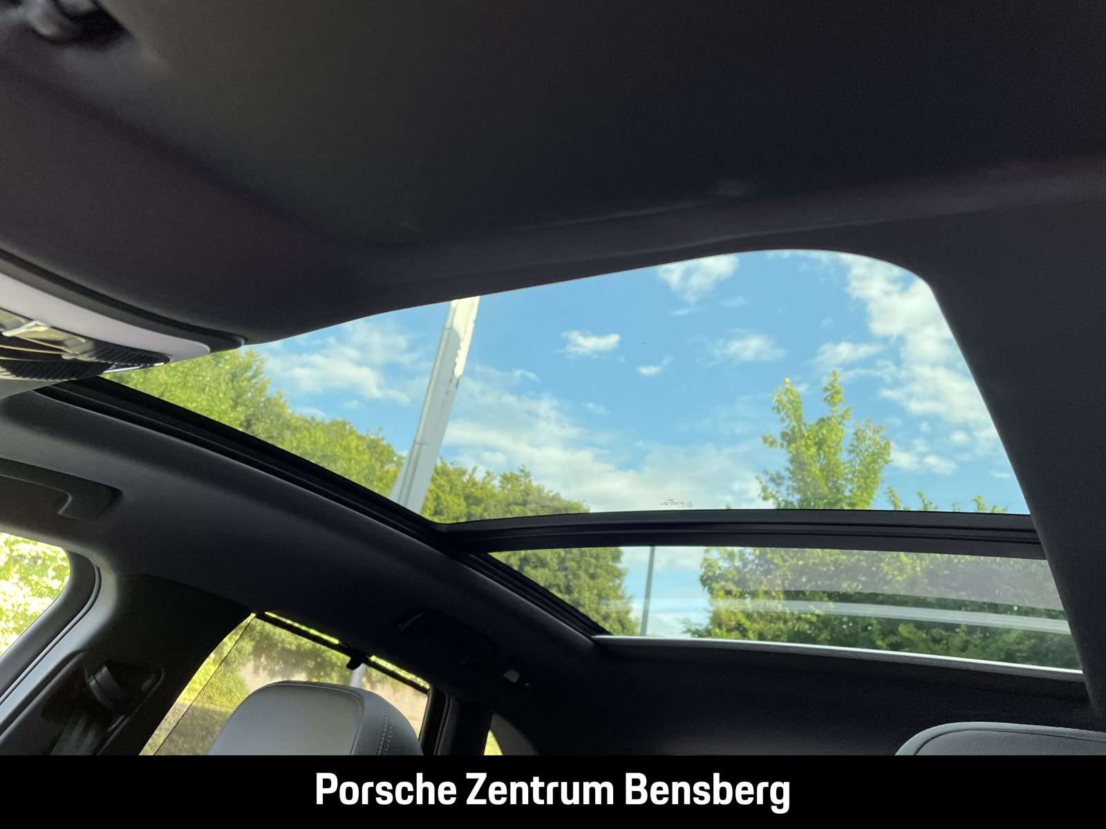 Fahrzeugbild eines Porsche Macan