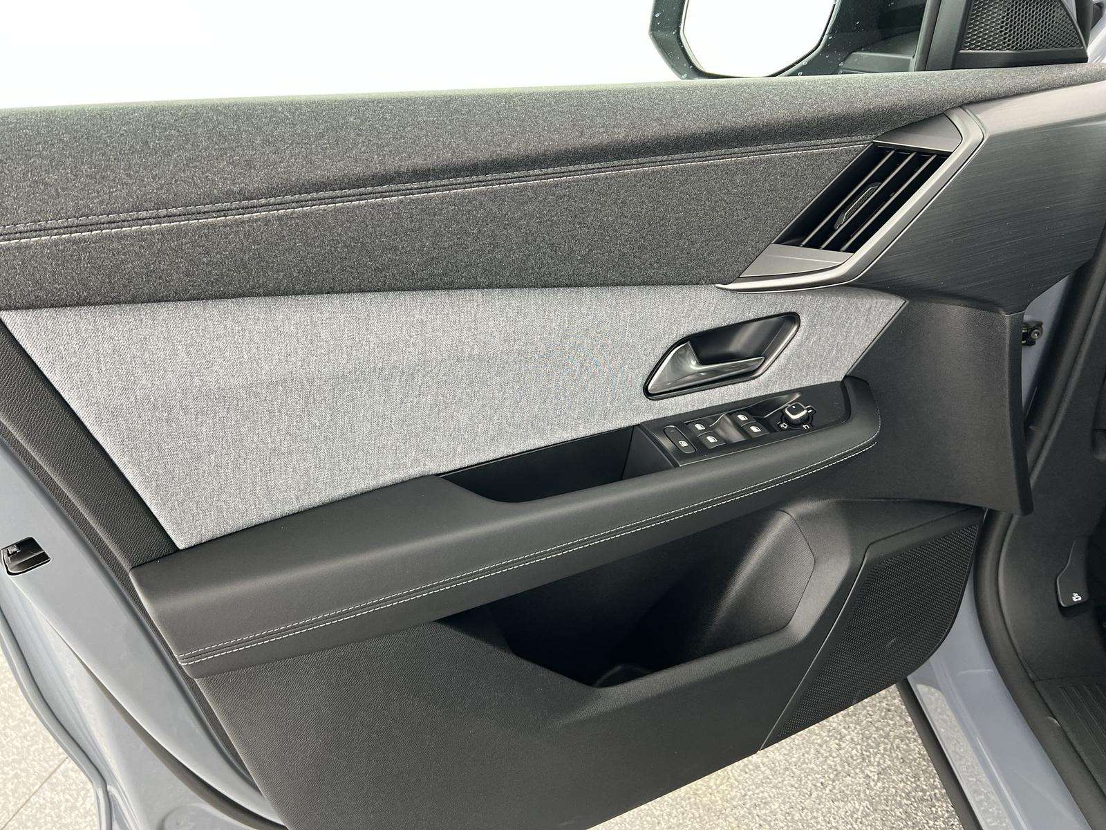 Fahrzeugbild eines Opel Grandland X